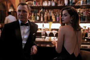 bond_03_web2