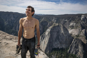 FreeSolo_05-c-National-GeographicJimmy-Chin_web