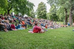 F_2408_Stra_entheater_c_ebihara-photography_2