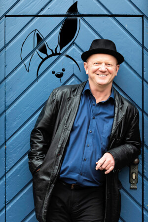 phase-hase_edi-jäger_c_Erika Mayer Photography_hoch_web