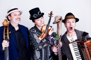 Weristivicastrauss_klein062_c_ JuliaWesely